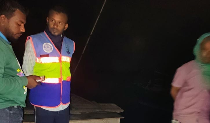 রাজশাহীতে ট্রলারের ধাক্কায় জেলের মৃত্যু