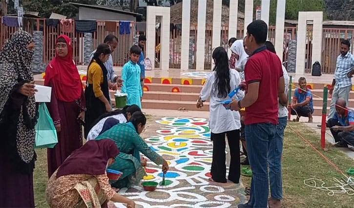 গোপালগঞ্জে আল্পনা ও গ্রাফিতিতে ভাষা আন্দোলনের ইতিহাস