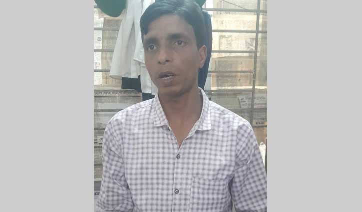 পরীক্ষা না দিয়ে নিয়োগপত্র হাতে যোগ দিতে এসে গ্রেপ্তার