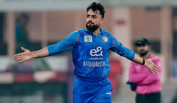 সাতশোর শিখরে রশিদ: ঘূর্ণির জাদুতে নতুন বিশ্বরেকর্ড