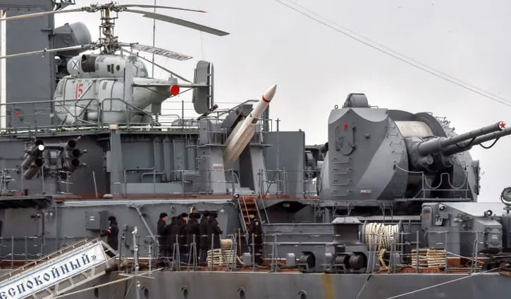 পশ্চিমাদের ‘জলদস্যুতা’ রুখবে রুশ নৌবাহিনী, ক্রেমলিনের হুঁশিয়ারি