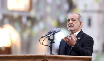 চাপের কাছে মাথা নত করব না: ইরানের প্রেসিডেন্ট