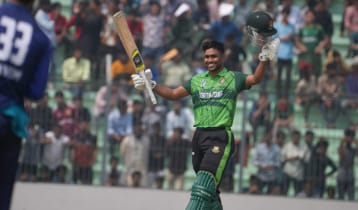 আকবরের দাপুটে সেঞ্চুরি, রান পাননি লিটন