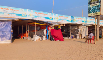 কক্সবাজার সৈকত পর্যটকশূন্য, শত কোটি টাকা লোকসানের আশঙ্কা