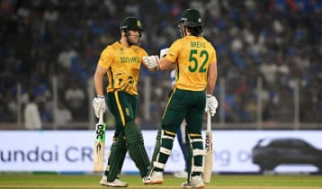 ব্রেভিস-মিলার-স্টাবসের ব্যাটে ভারতকে চ্যালেঞ্জিং টার্গেট দিল দ. আফ্রিকা