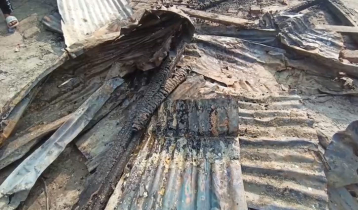 ঝালকাঠিতে জামায়াতের অফিসে আগুন, জড়িতদের গ্রেপ্তার দাবি