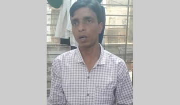 পরীক্ষা না দিয়ে নিয়োগপত্র হাতে যোগ দিতে এসে গ্রেপ্তার