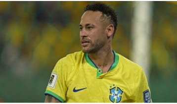 স্বপ্নের পথে ধাক্কা: বিশ্বকাপ ফেরার লড়াইয়ে পিছিয়ে গেলেন নেইমার