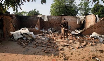 নাইজেরিয়ায় সন্ত্রাসীদের গুলিতে নিহত ৩০