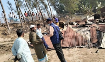 নোয়াখালীতে ছাত্রদল নেতার ঘরে অগ্নিসংযোগ, পুড়ল বসতবাড়ি