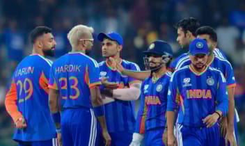 ভারতের শক্তির সামনে অসহায় পাকিস্তান