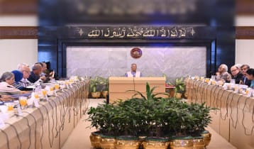 উপদেষ্টা ও তাদের স্ত্রী-স্বামীদের কার কত সম্পদ দেখে নিন