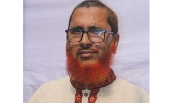 বিমানবন্দরে অর্ধ কোটি টাকাসহ ঠাকুরগাঁও জেলা জামায়াতের আমির আটক