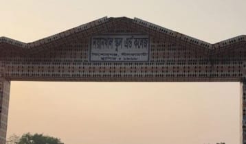 ভোটের আগেই কেন্দ্রের সিসি ক্যামেরা চুরি