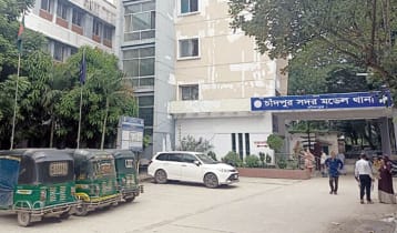 নিজ দলের ৫ কর্মীকে পুলিশের হাতে তুলে দিলেন নবনির্বাচিত এমপি