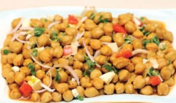 ইফতারে কাঁচা ছোলা খেলে শরীরে যা ঘটে