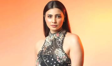 ‘ভালোবাসা আর টাকা আমার দুটোই লাগবে’