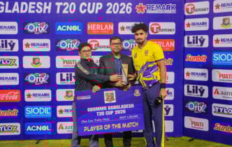 ধূমকেতুকে নিয়ে ফাইনালে দুর্বার