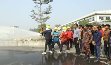 ওয়ালটন হেডকোয়ার্টার্সে দুই দিনব্যাপী অগ্নিনিরাপত্তা প্রশিক্ষণ 