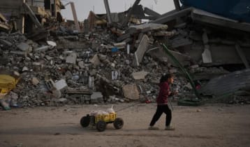 গাজায় নিহতের সংখ্যা ৭২ হাজার ছাড়াল