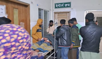 বাগেরহাটে বিএনপি ও বিদ্রোহী প্রার্থীর সমর্থকদের সংঘর্ষ, আহত ১০