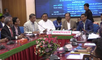 লালমনিরহাটের উন্নয়নে প্রশাসনকে ১৮০ দিনের ‘টার্গেট’ দিলেন ত্রাণমন্ত্রী