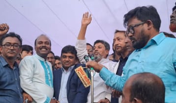 বিএনপি প্রার্থীকে সমর্থন দিয়ে সড়ে দাঁড়ালেন স্বতন্ত্র প্রার্থী শহিদুল