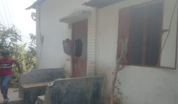 গোপালগঞ্জে আধিপত্য বিস্তার নিয়ে দুপক্ষের সংঘর্ষে নিহত ১