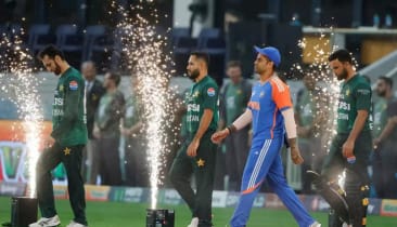 পাকিস্তানের সিদ্ধান্ত পরিবর্তন, বিশ্বকাপে খেলবে ভারতের বিপক্ষে