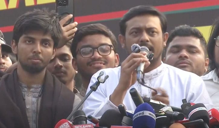 ভোট ডাকাতি হচ্ছে: নাসীরুদ্দীন পাটওয়ারী