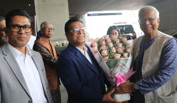 ইউনূস সেন্টারে কাজে ফিরলেন অধ্যাপক ইউনূস  