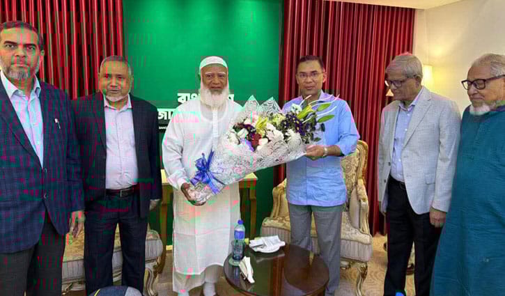 জামায়াতের আমিরের বাসায় বিএনপির চেয়ারম্যান