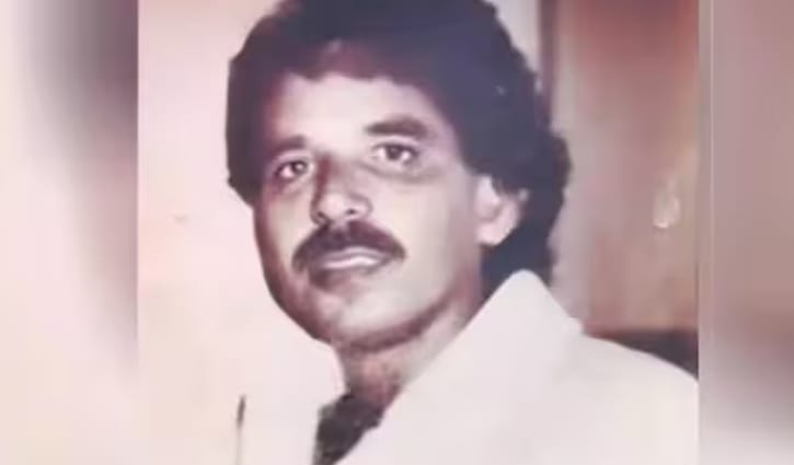 পরিচালকের পচাগলা মরদেহ উদ্ধার