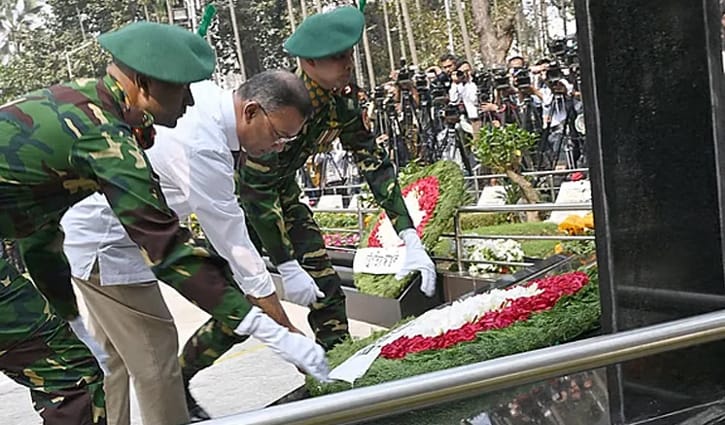 বিডিআর শহীদদের প্রতি প্রধানমন্ত্রীর শ্রদ্ধা