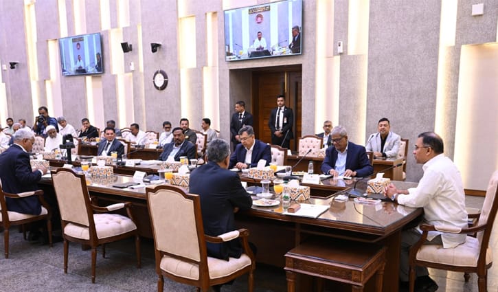 প্রধানমন্ত্রীর সভাপতিত্বে মন্ত্রিসভার প্রথম বৈঠক