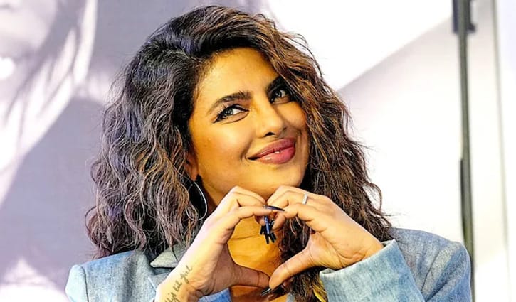 প্রিয়াঙ্কা কেন বলিউড ছেড়েছিলেন?