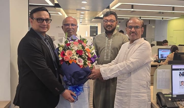 সময়ের আলোর উপদেষ্টা সম্পাদক হলেন শায়রুল কবির খান