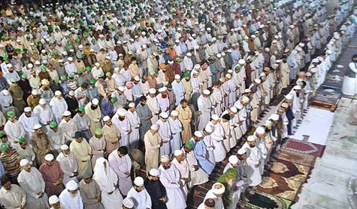 একই পদ্ধতিতে খতমে তারাবিহ পড়ার আহ্বান