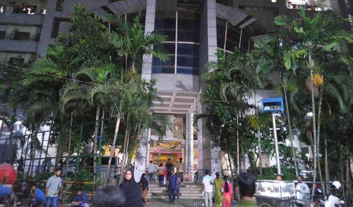 ঢামেকে যুদ্ধ অপরাধীসহ ২ কারাবন্দির মৃত্যু