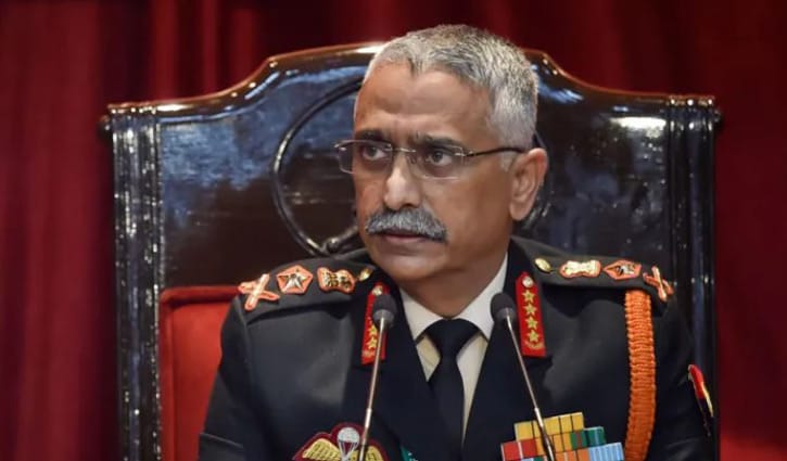 সাবেক সেনাপ্রধানের স্মৃতিকথা নিয়ে ভারতের রাজনীতি উত্তপ্ত