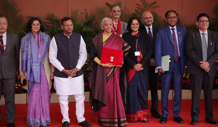 বাংলাদেশের জন্য অনুদান বরাদ্দ ৫০ শতাংশ কমিয়েছে ভারত