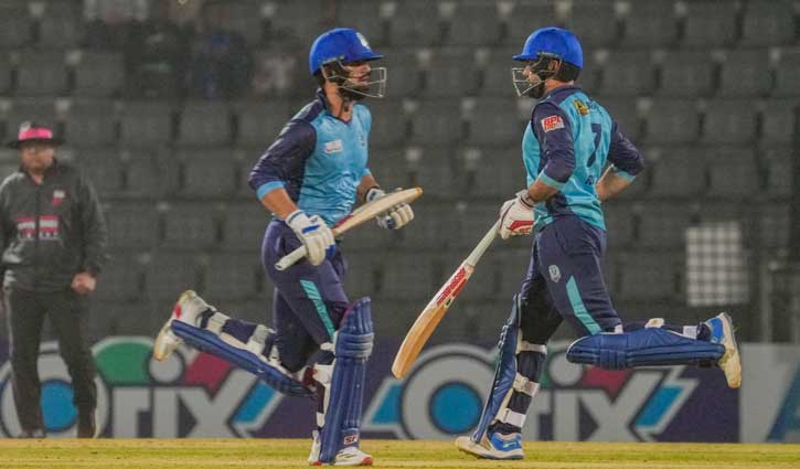 বাবা-ছেলের পারফরম্যান্সে রাঙানো ম্যাচে নোয়াখালীর দাপুটে জয়