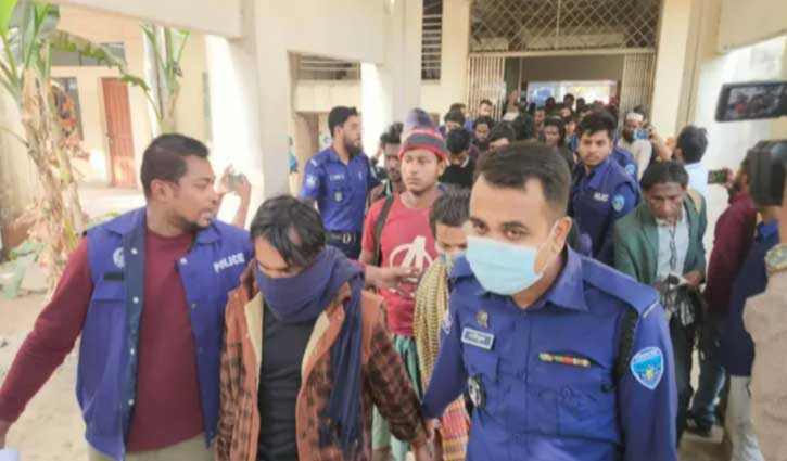 মিয়ানমার থেকে অনুপ্রবেশ: ৫২ জনকে আদালতে প্রেরণ