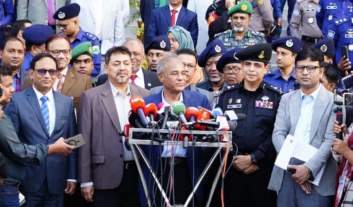 মব ভায়োলেন্স বলতে কিছু নেই: স্বরাষ্ট্র উপদেষ্টা