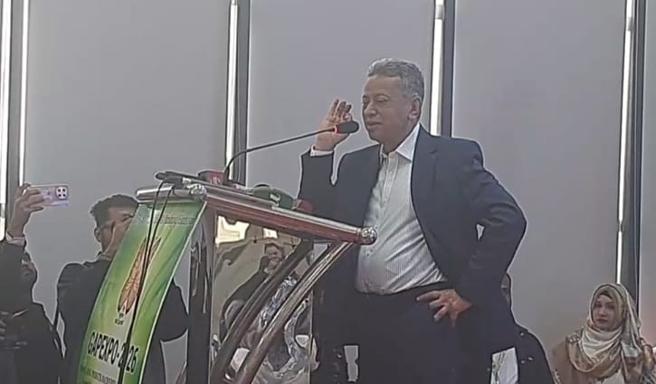 শুধু রাজনীতিতে নয়, অর্থনীতিতেও গণতন্ত্র আনতে হবে: আমীর খসরু