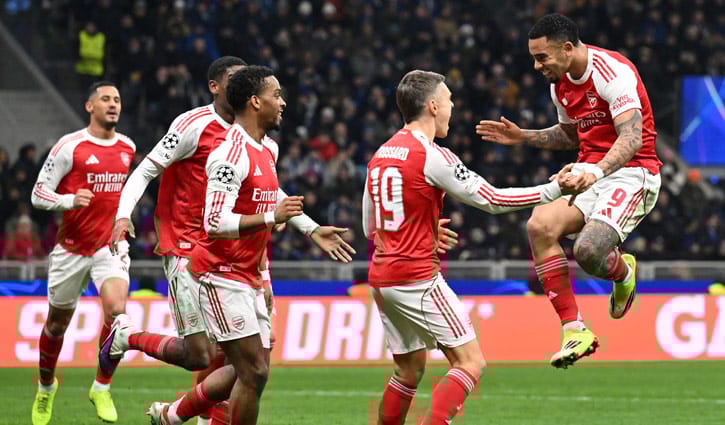 ইন্টারকে উড়িয়ে শেষ ষোলোতে আর্সেনাল