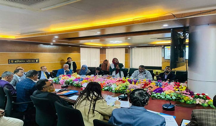 গবাদিপশুর এলএসডি  চিকিৎসার গাইডলাইন প্রণয়ন বাকৃবির