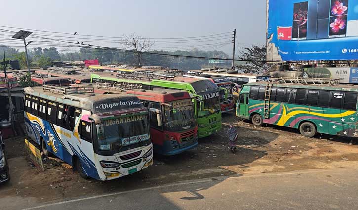 ১২ ঘণ্টা পর রাঙামাটি থেকে বাস চলাচল শুরু