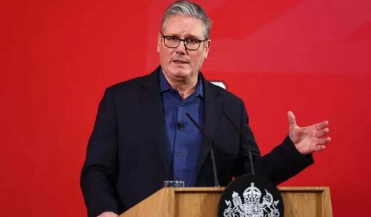 ক্ষমা চাইলেন ব্রিটিশ প্রধানমন্ত্রী