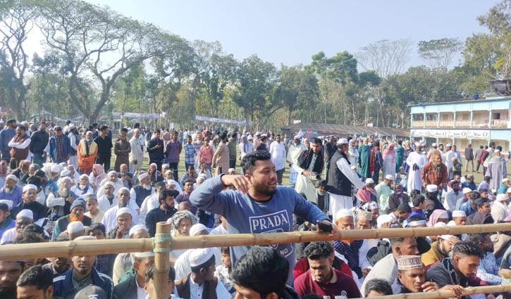 মেহেন্দিগঞ্জে ডা. শফিকুর রহমানের সমাবেশস্থলে জড়ো হচ্ছে নেতাকর্মীরা